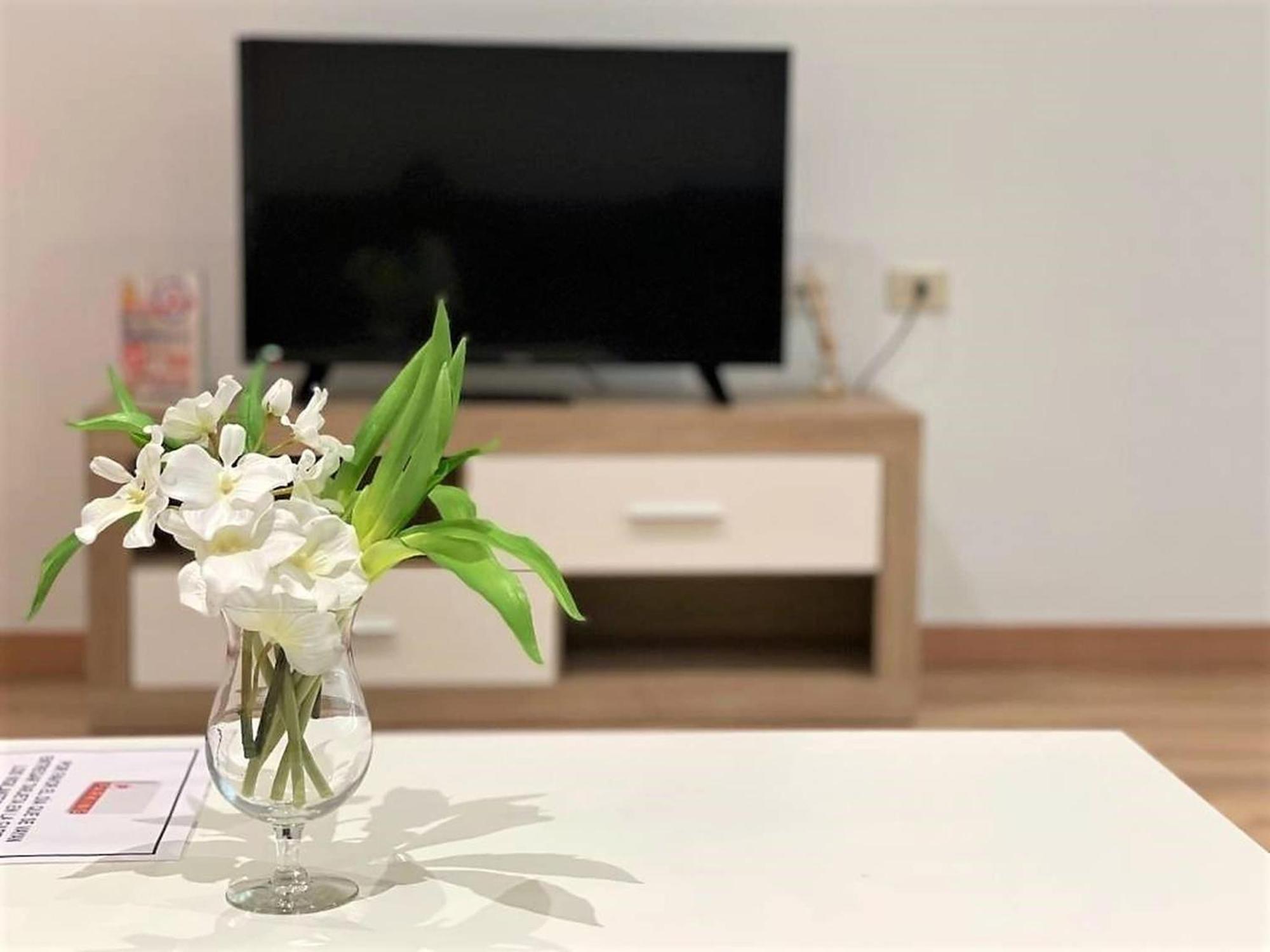 Charming Apartment In Ourense Overlooking The City ภายนอก รูปภาพ