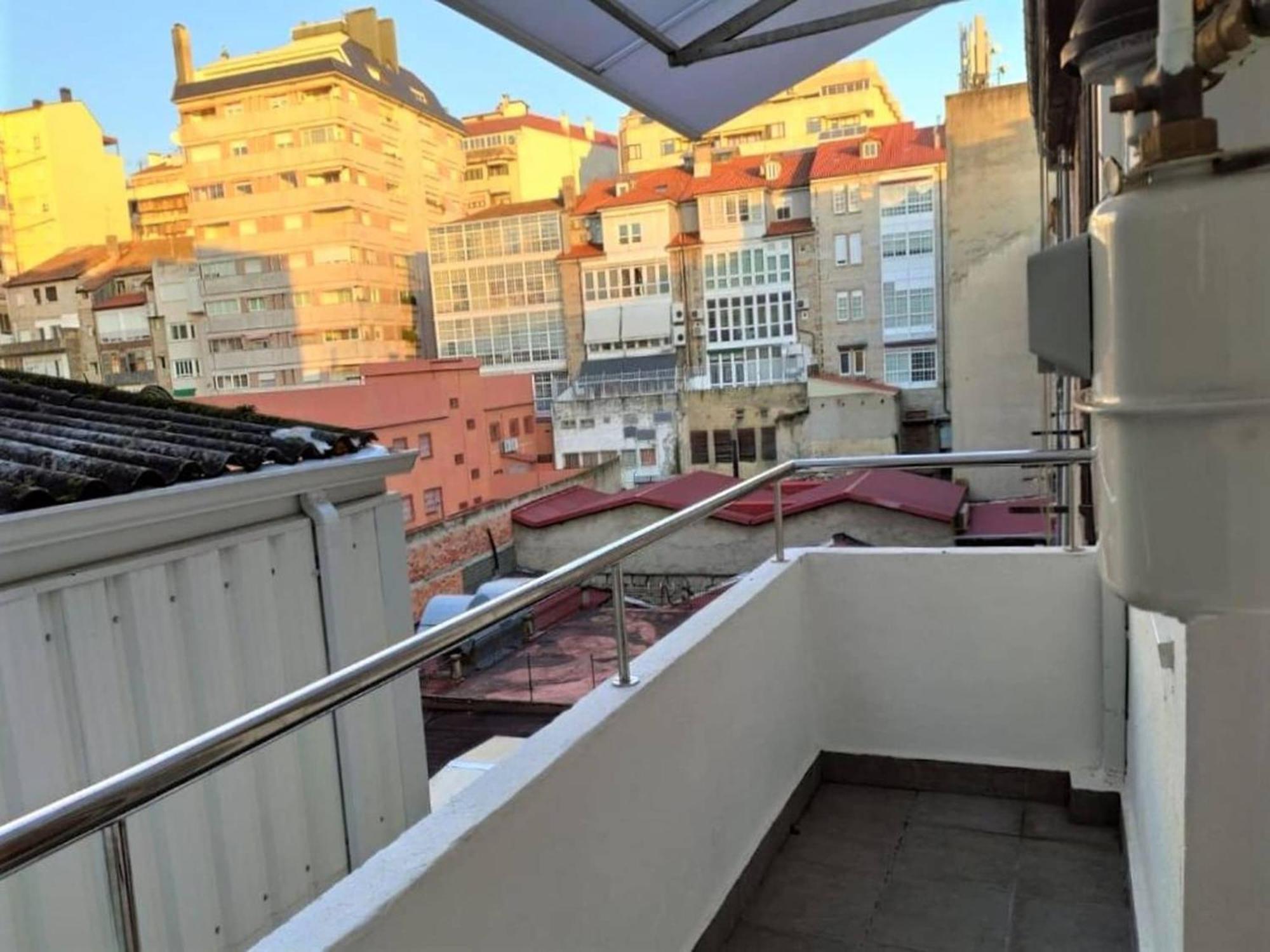 Charming Apartment In Ourense Overlooking The City ภายนอก รูปภาพ