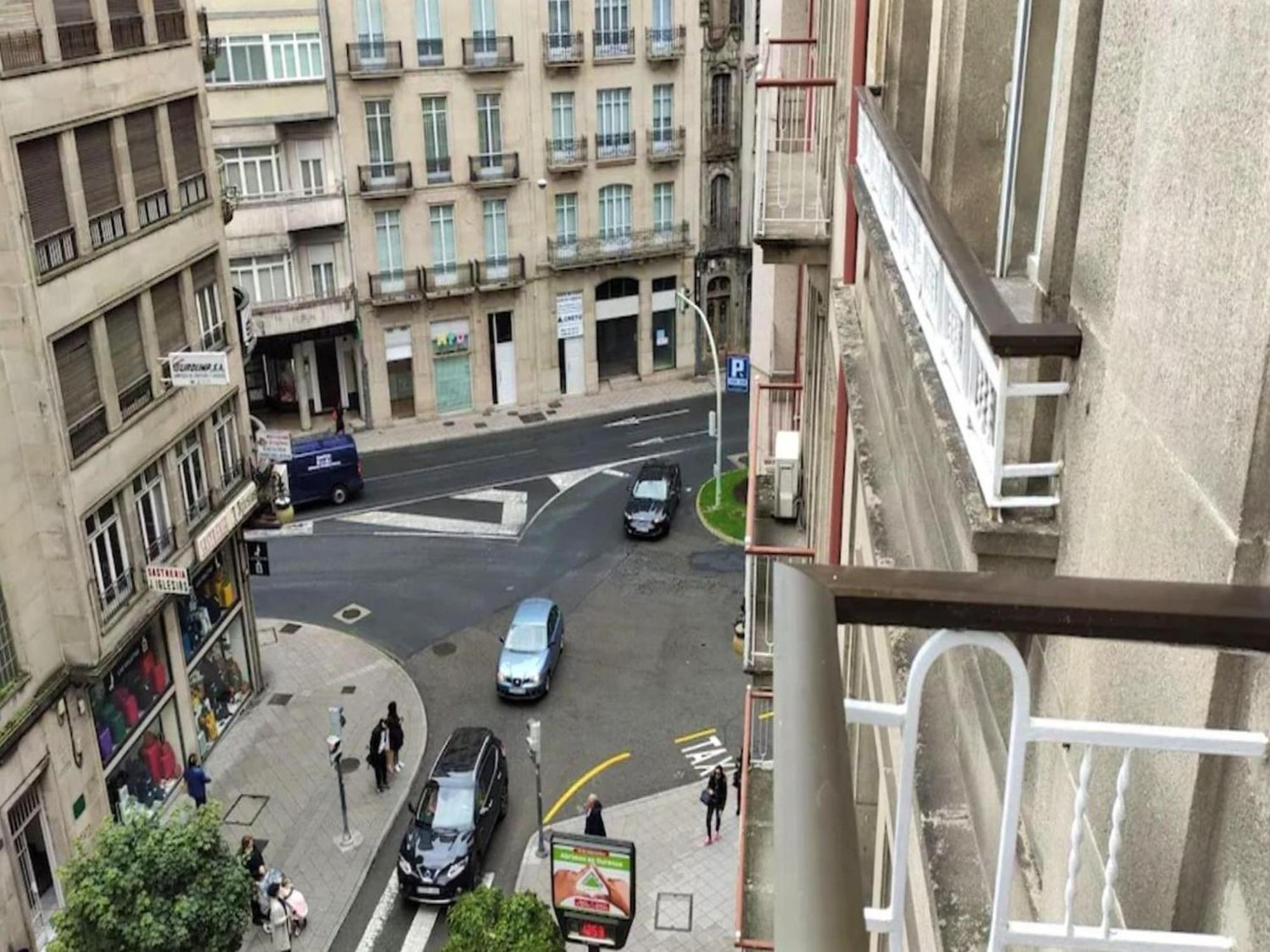 Charming Apartment In Ourense Overlooking The City ภายนอก รูปภาพ