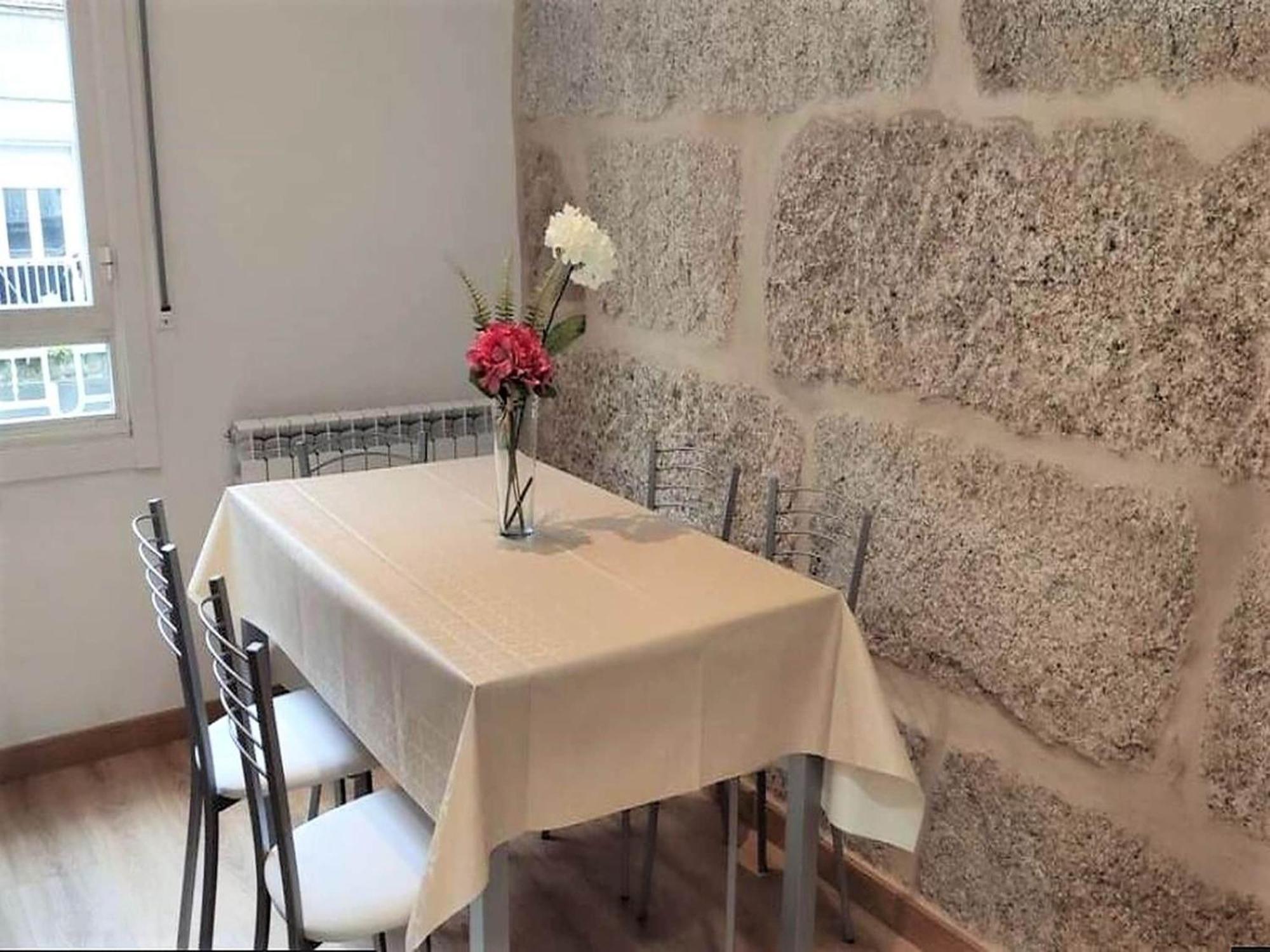Charming Apartment In Ourense Overlooking The City ภายนอก รูปภาพ