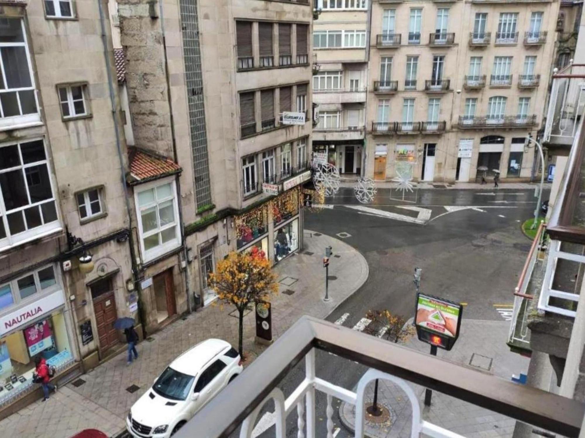 Charming Apartment In Ourense Overlooking The City ภายนอก รูปภาพ